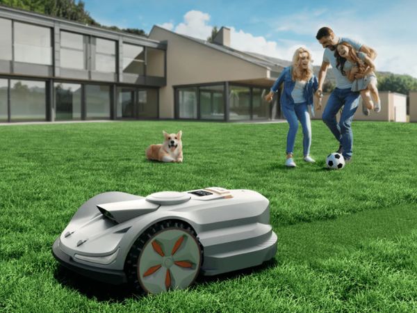 The Best Robot Lawn Mower: Boundary-Free Robot Lawn Mowers