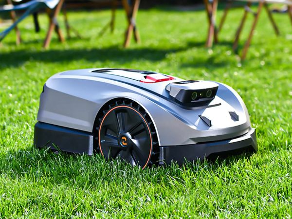 Sunseeker Launches the New X3 Plus Wireless Robot Lawn Mower: Redefining Small Yard Care