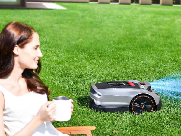The Environmental Benefits of Switching to a Robotic Lawn Mower
