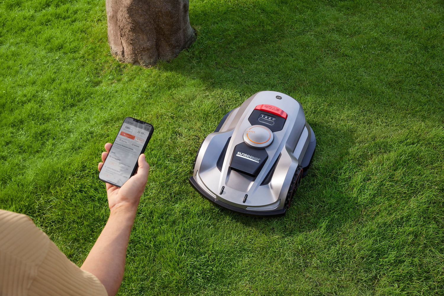 Why the Sunseeker Orion X7 PLUS Remains the Gold Standard for Large, Complex Lawns